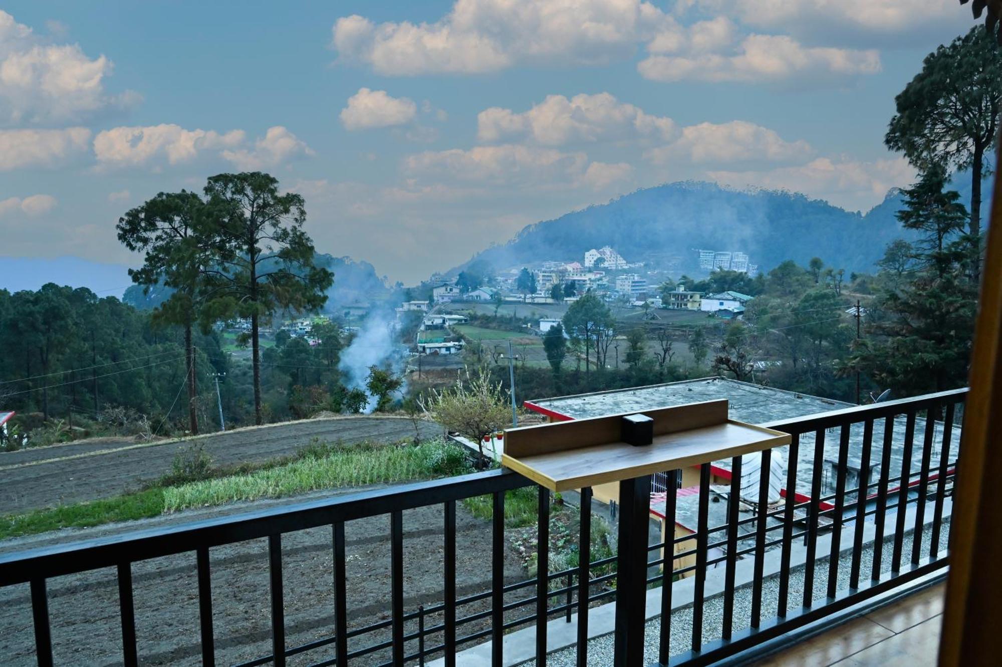 Silver Fern By The Hillside Nainital Exterior foto